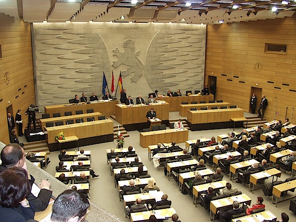 Der Plenarsaal des Hessischen Landtags von 1962-2004 © Hessischer Landtag
