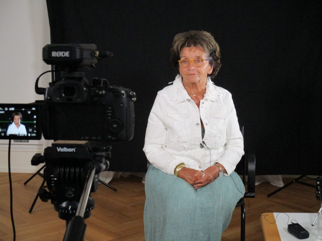 Die Fuldaerin Gertrud Rübsam teilte als erste Zeitzeugin vor der Kamera ihre Erinnerungen im Rahmen des Projekts „Fulda erzählt“. © Vonderau Museum